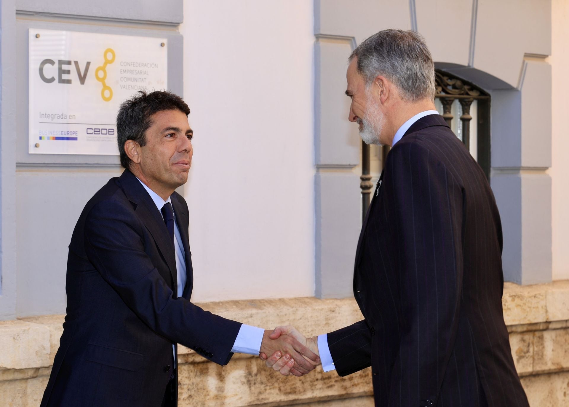 Fotos: los Reyes Felipe y Letizia visitan Valencia