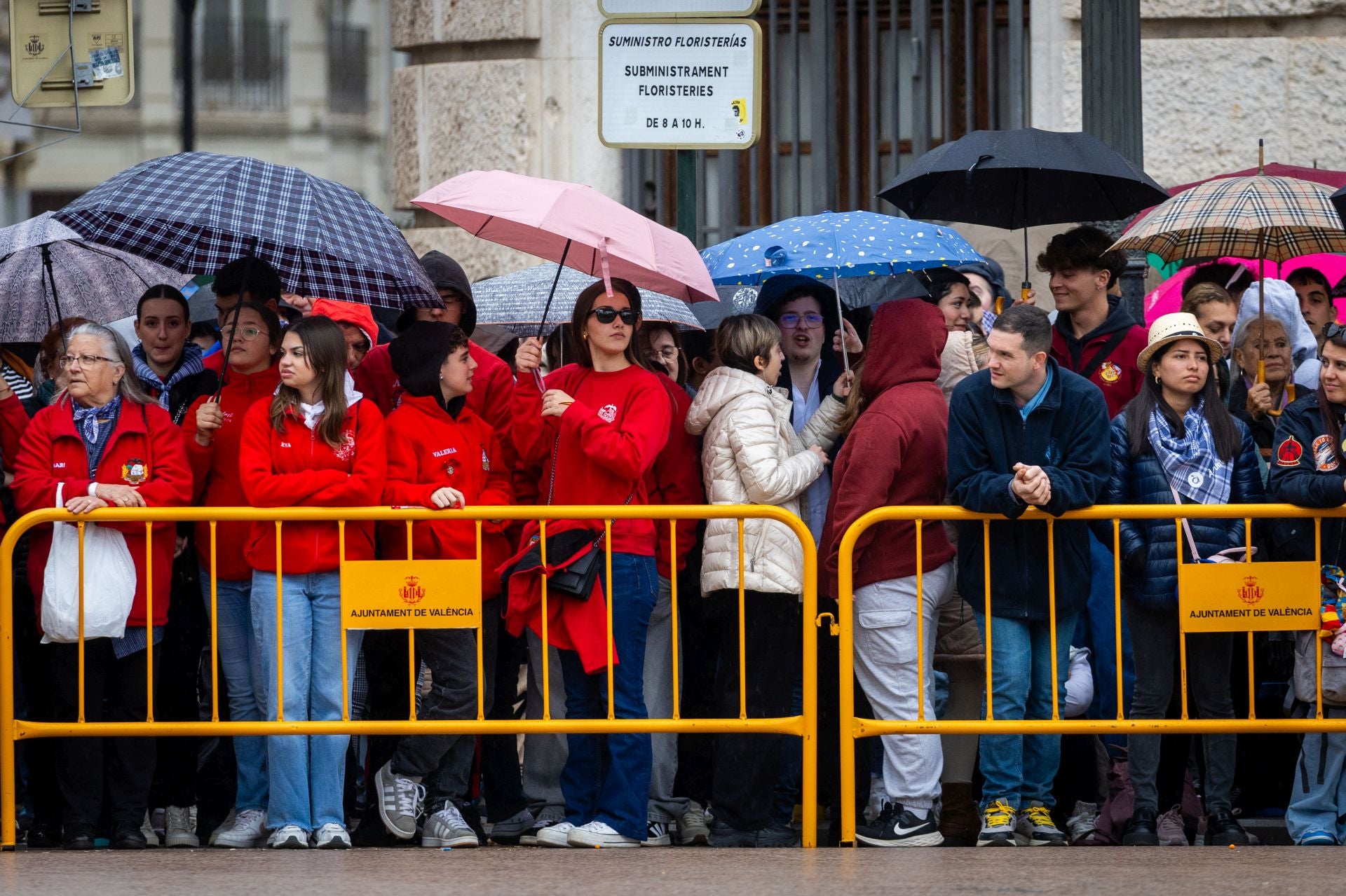 FOTOS | Así ha sido la mascletà del jueves 13 de marzo