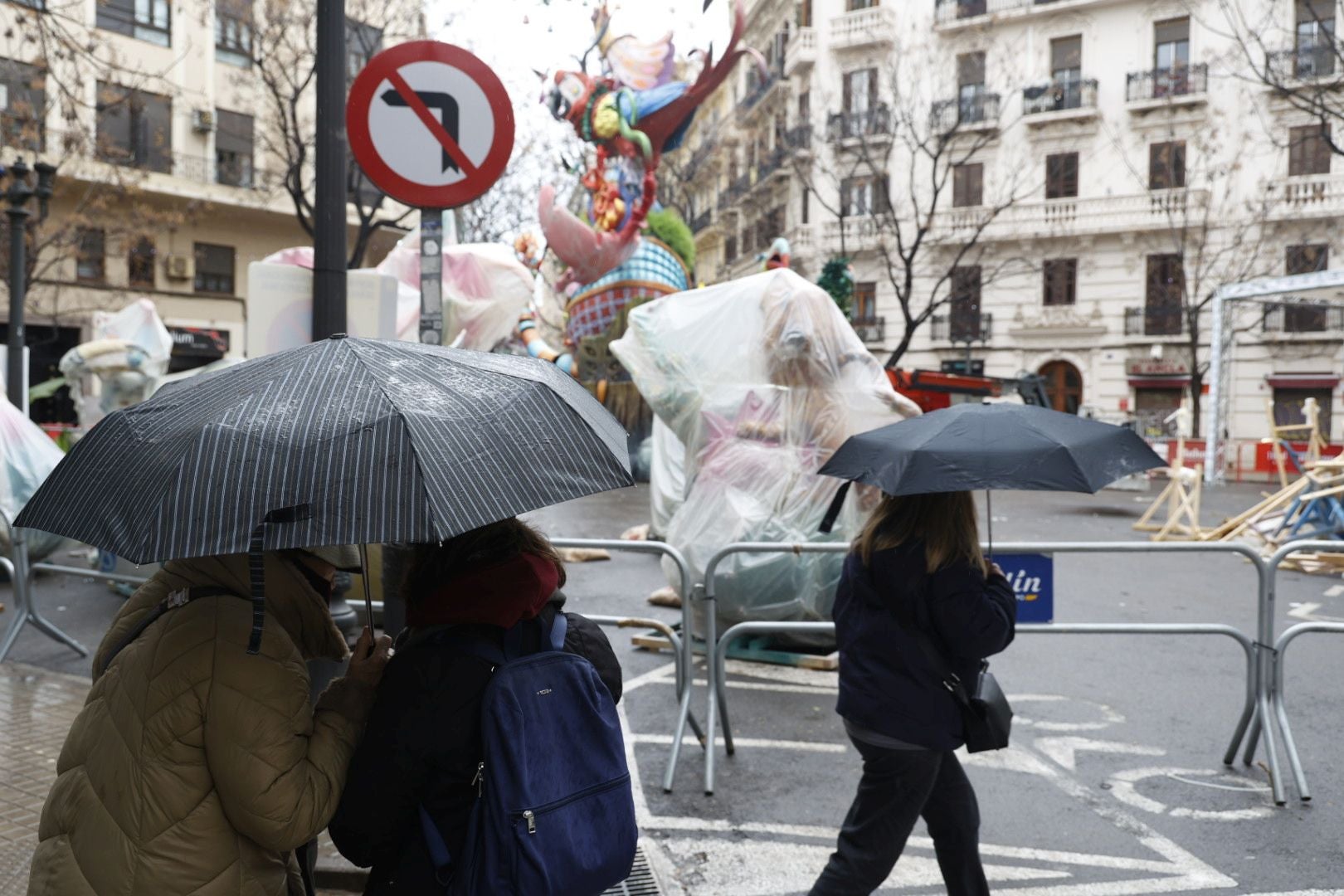 FOTOS | La lluvia amenaza la Plantà