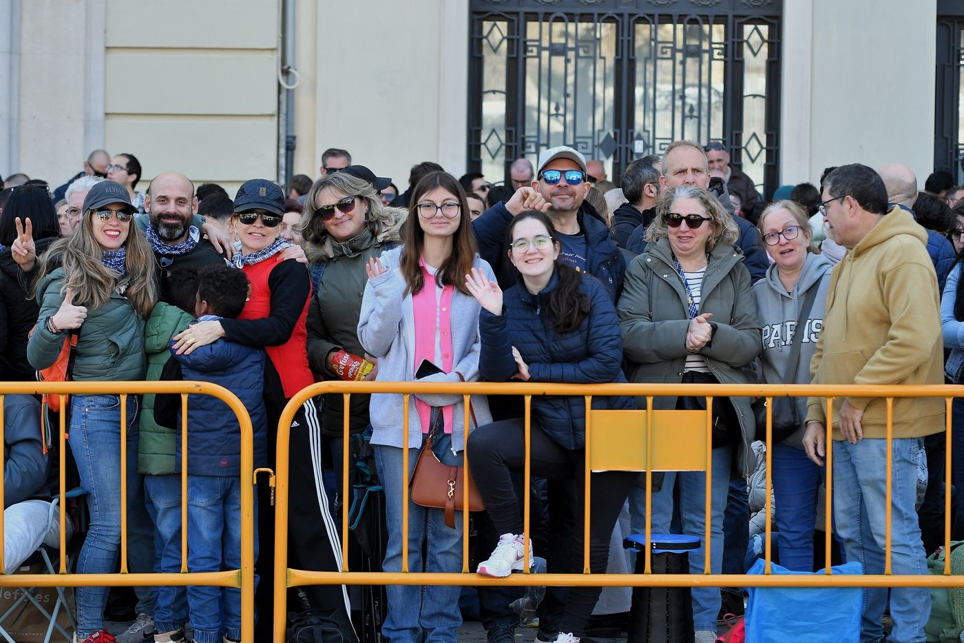 Búscate en la mascletà de este sábado 15 de marzo