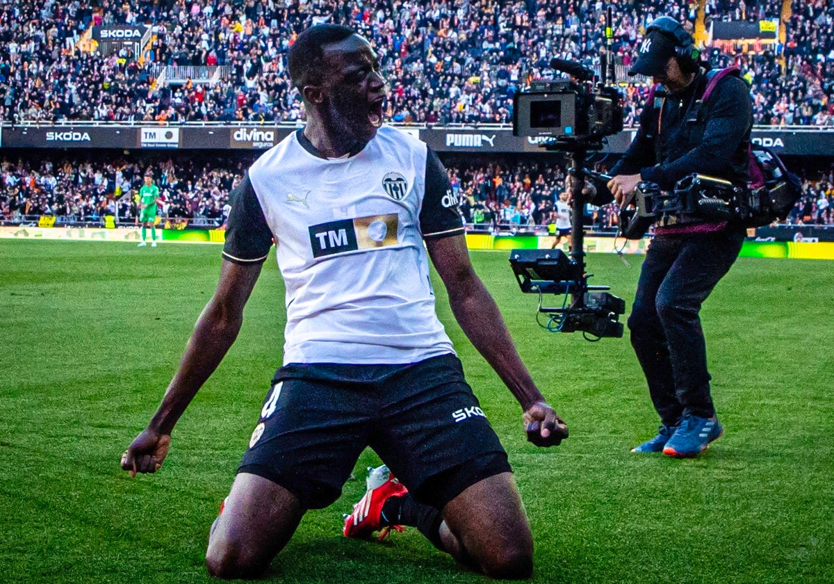 Diakhaby celebrando su gol contra el Leganés.