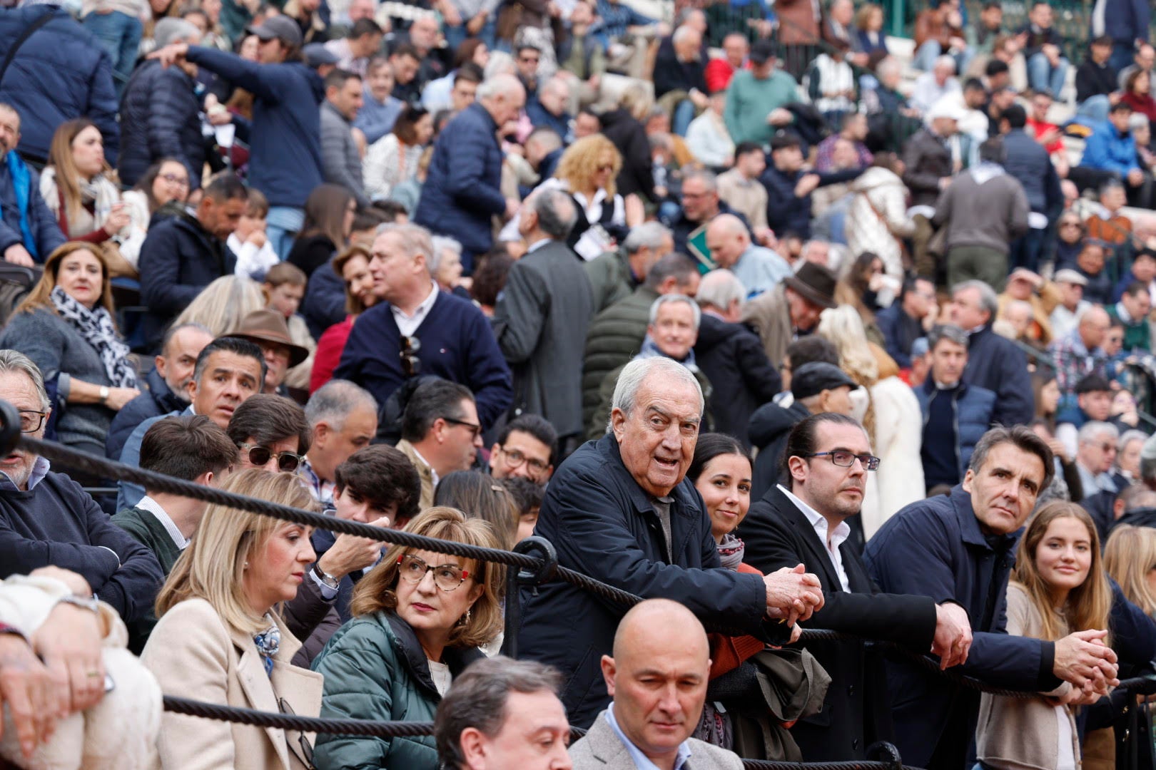 En el centro, Federico Félix en la plaza de Toros.