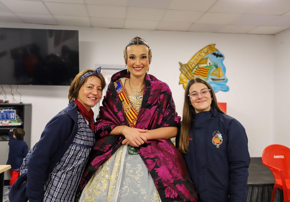 La fallera mayor de Valencia, Berta Peiró, en la falla de La Torre.