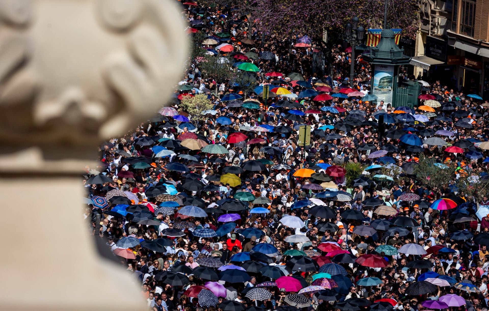 FOTOS | Así ha sido la mascletà del domingo 16 de marzo de 2025