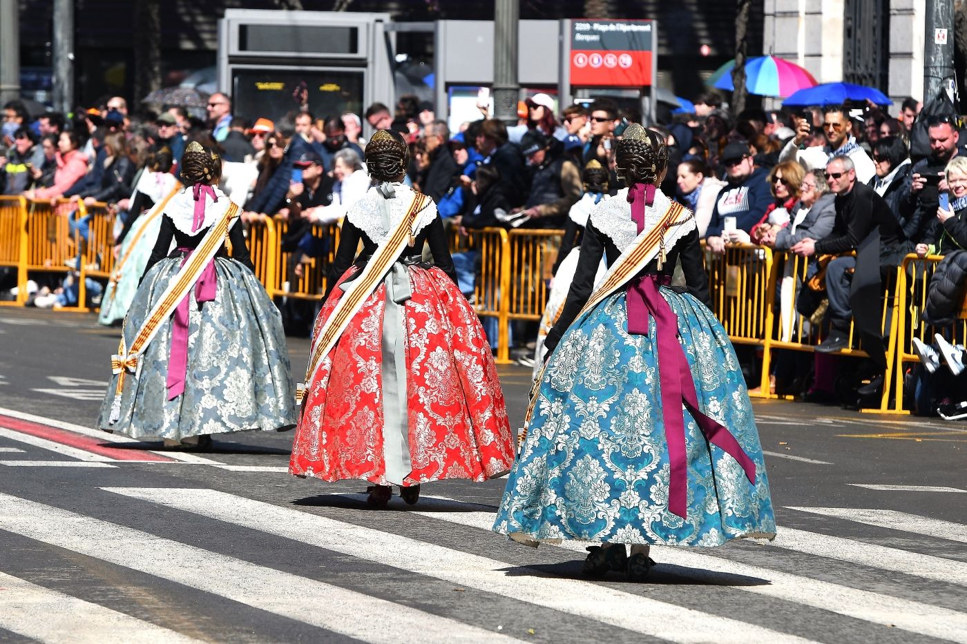 Búscate en la mascletà de este domingo 16 de marzo