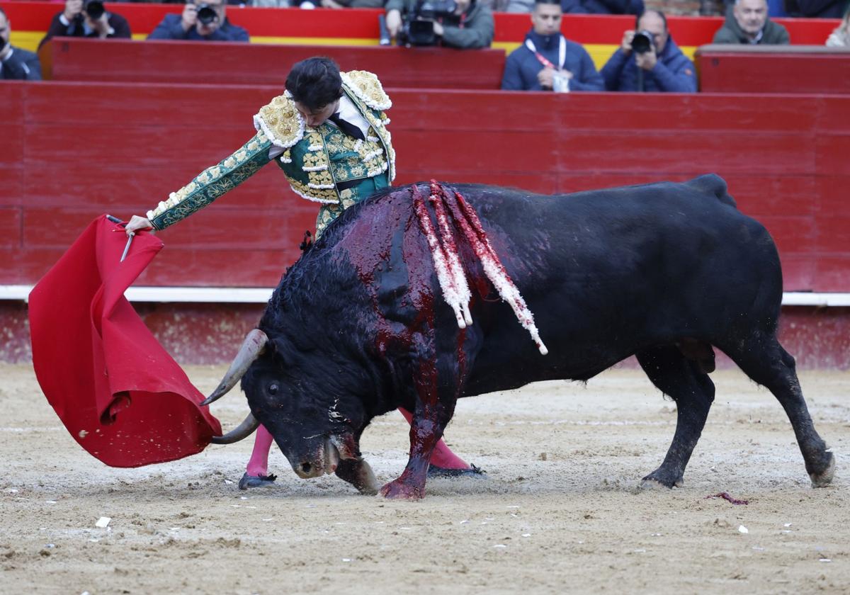 Tercera corrida de la Feria de Fallas 2025.