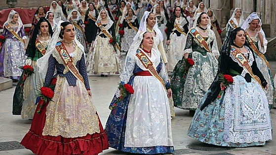 Programa de Fallas en Valencia del lunes 17 de marzo: Entrega de premios y primer día de Ofrenda