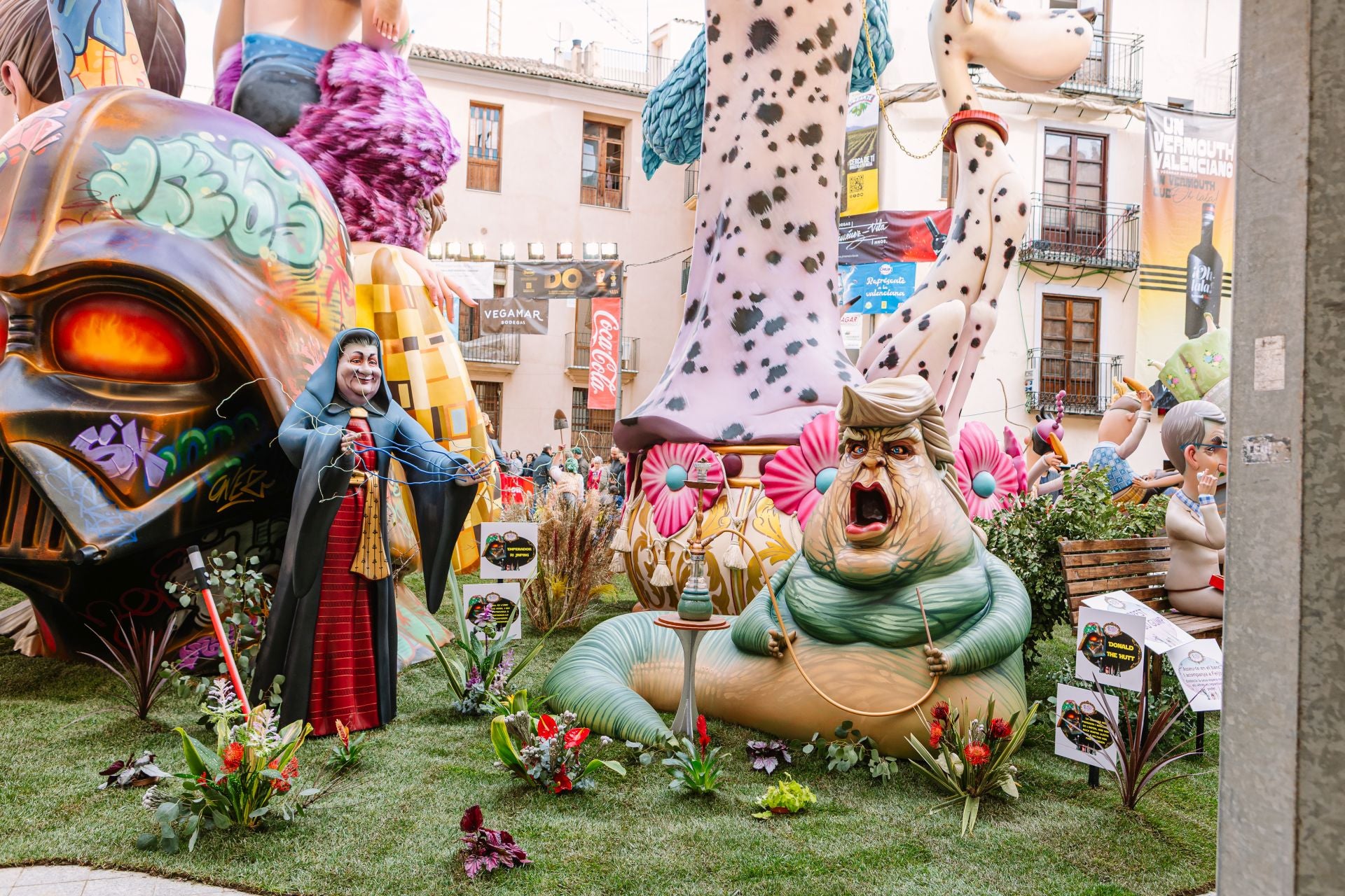 Fotos: Así es la falla de Plaza del Pilar en 2025