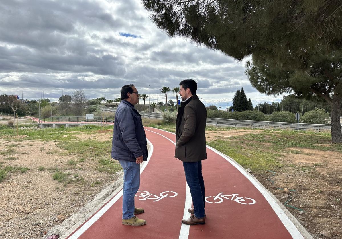 Nuevo carril ciclopeatonal.