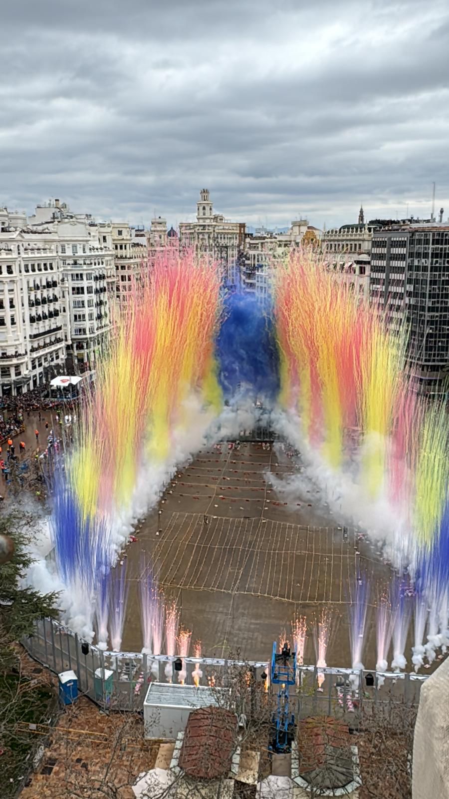 Fotos: Así ha sido la mascletà de Pirotecnia Vulcano