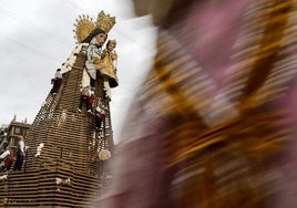 El manto de la Virgen en sus inicios.