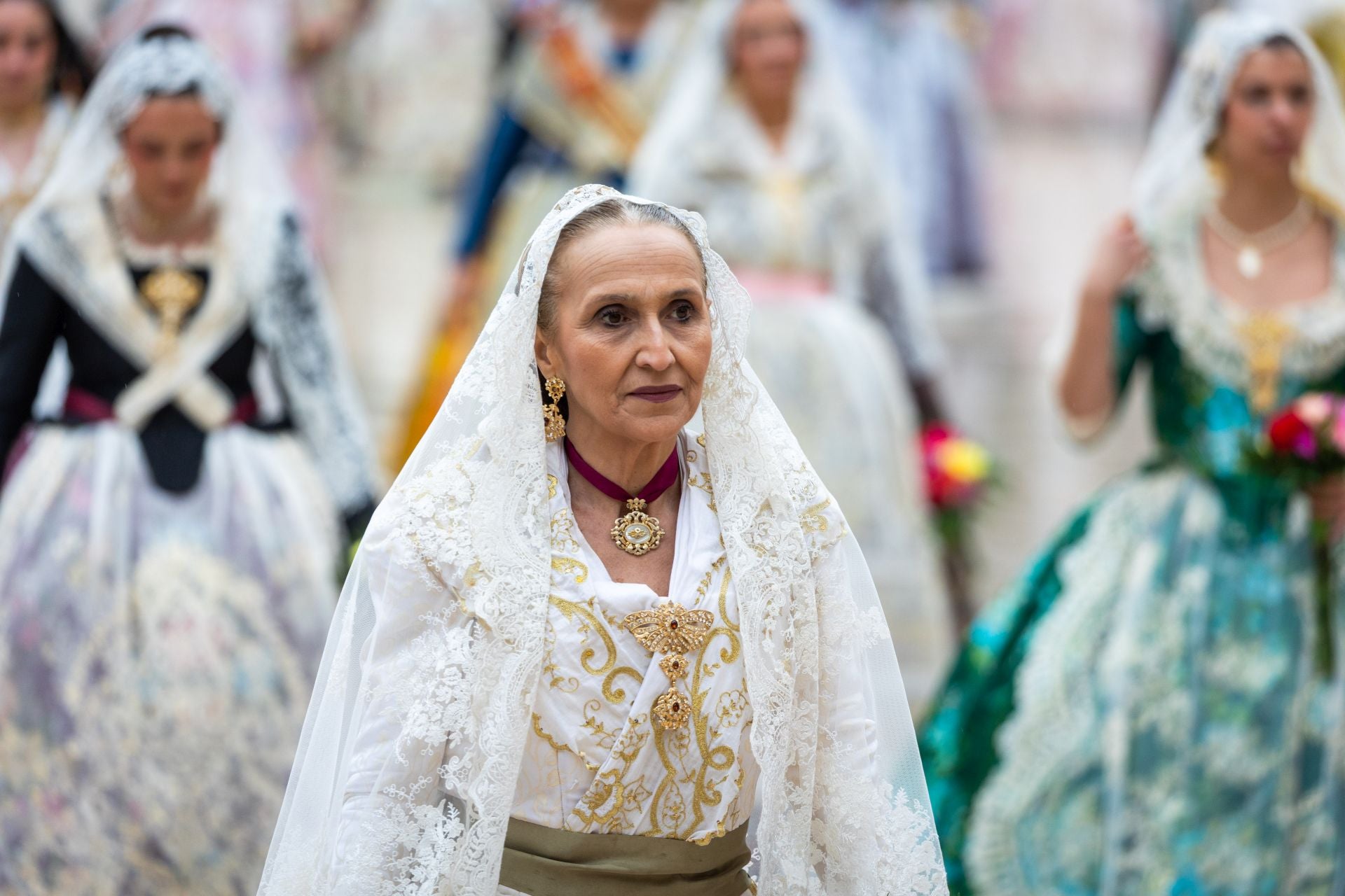 FOTOS | Segundo día de Ofrenda de las Fallas 2025