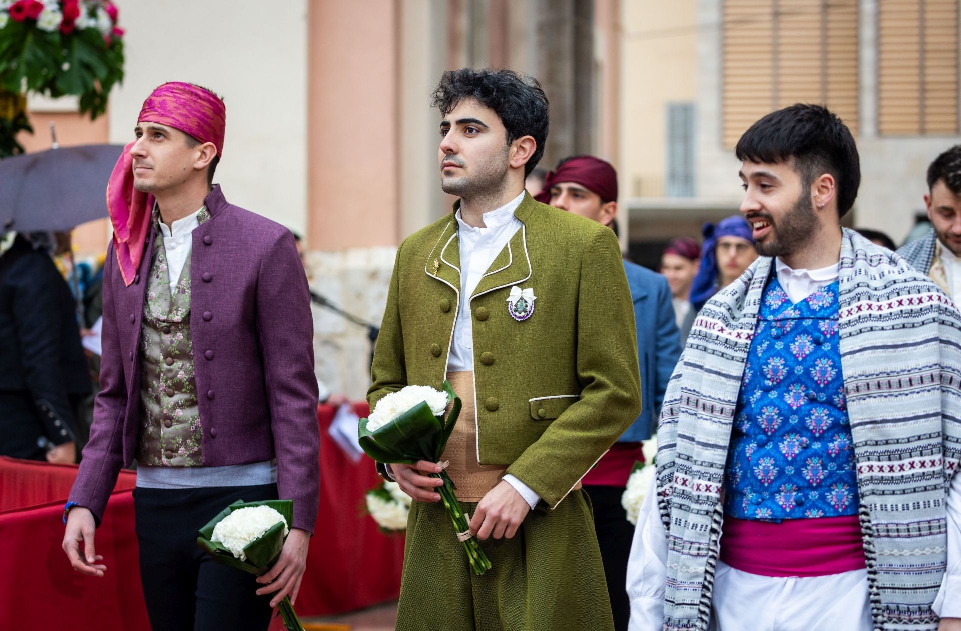 FOTOS | Segundo día de Ofrenda de las Fallas 2025