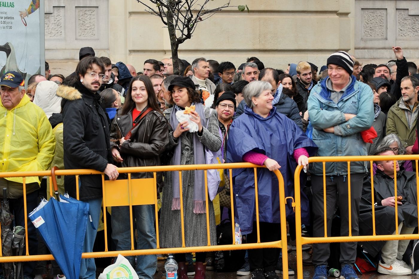 Búscate en la mascletà de este 18 de marzo