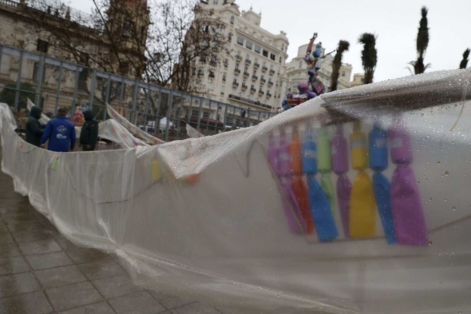 FOTOS | Así ha sido la mascletà del martes 18 de marzo