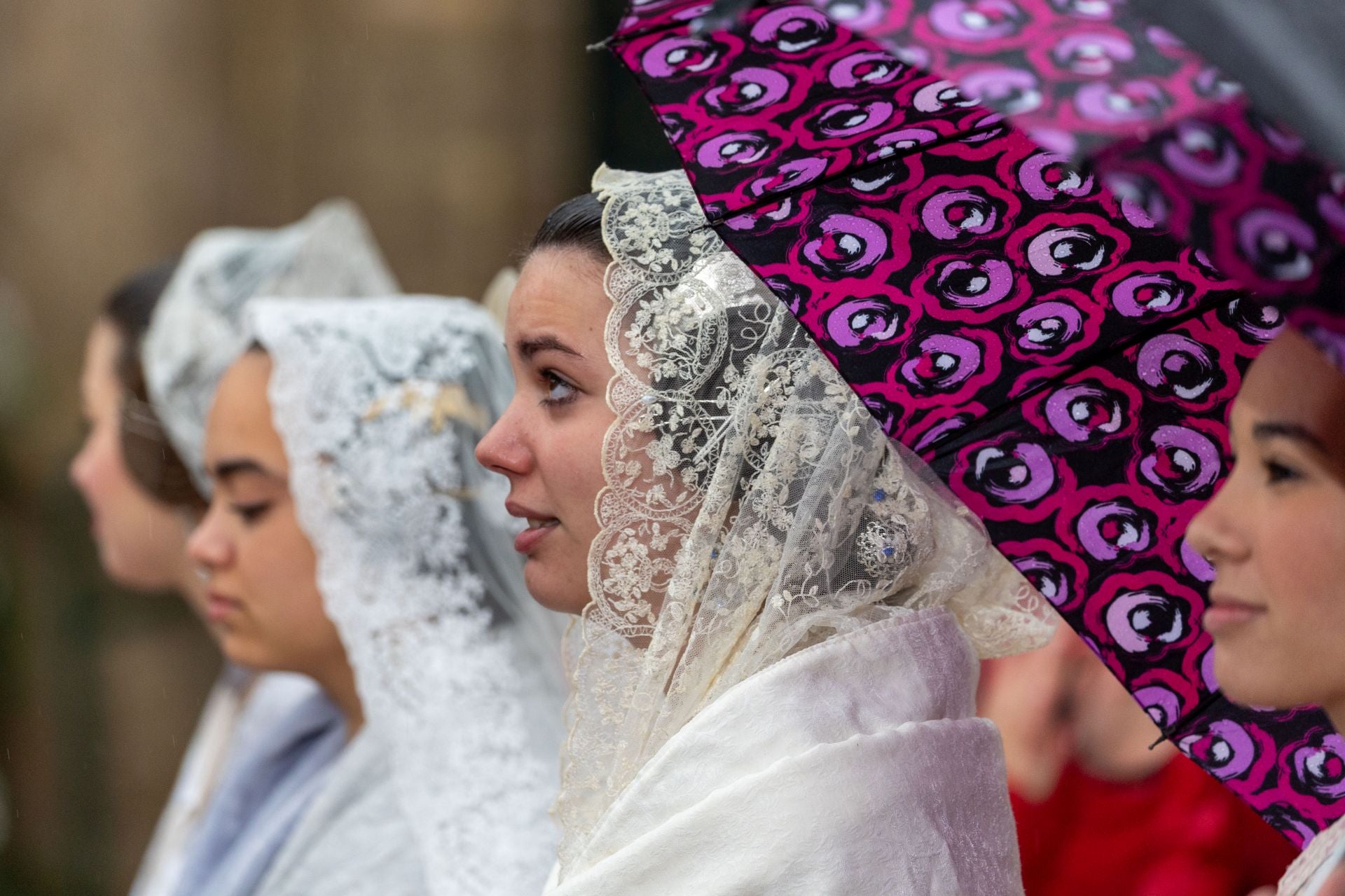 FOTOS | Segundo día de Ofrenda de las Fallas 2025