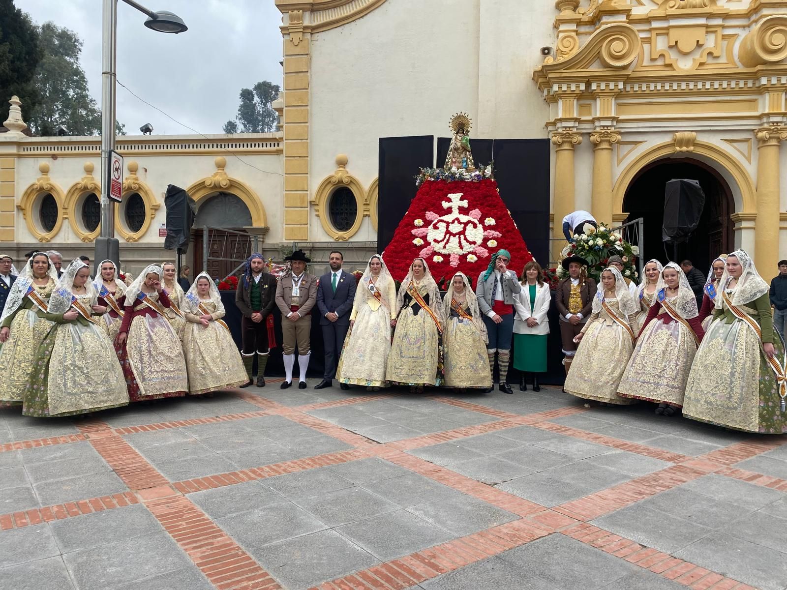 La Ofrenda de este miércoles en Puerto de Sagunto.