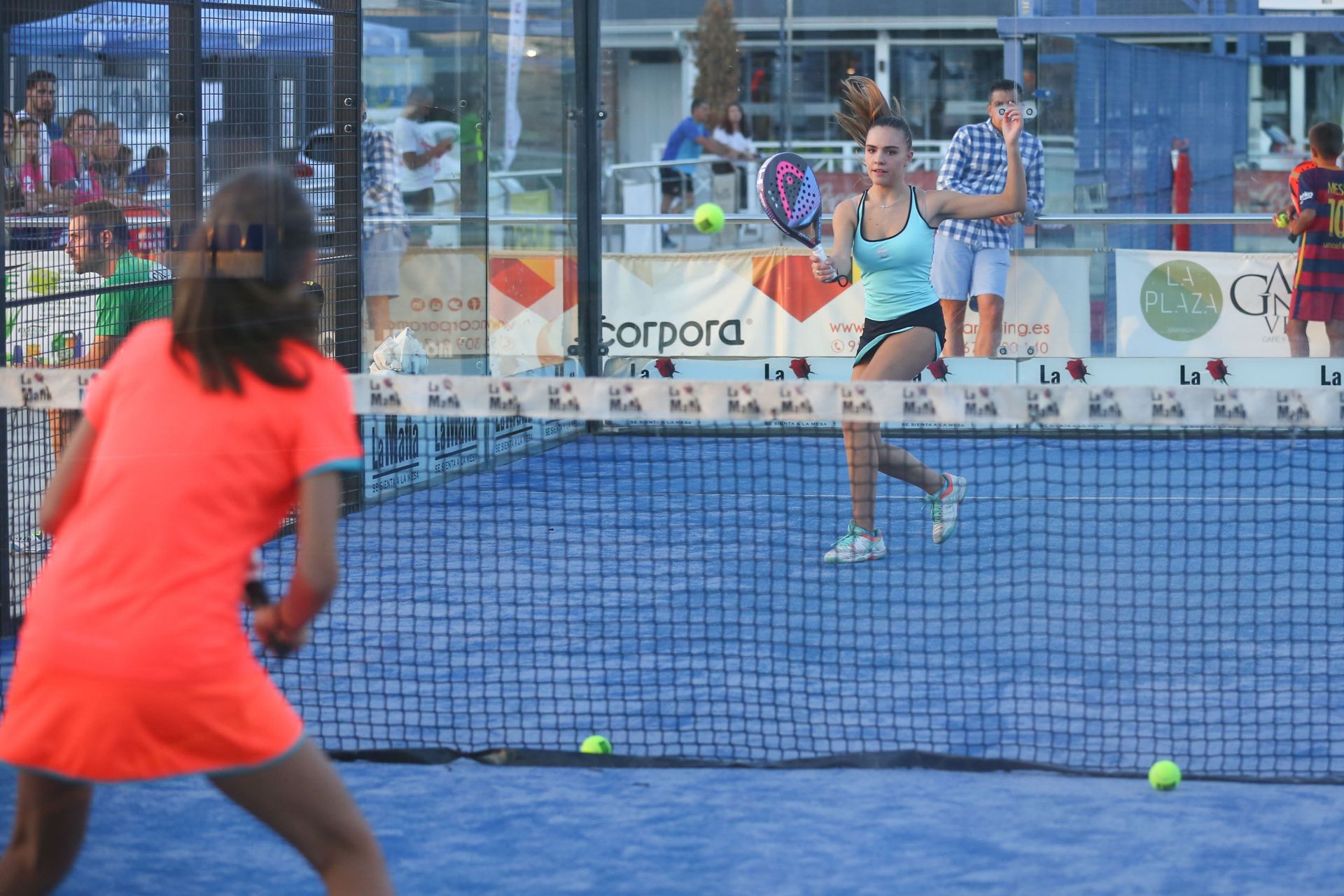 Los orígenes nobiliarios del pádel, el deporte que más ha crecido en los últimos años