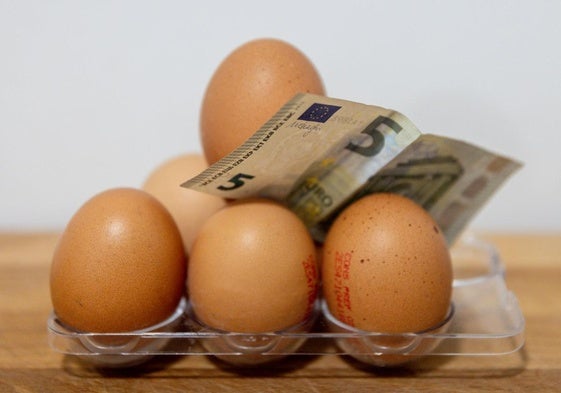 Sube el precio de los huevos.