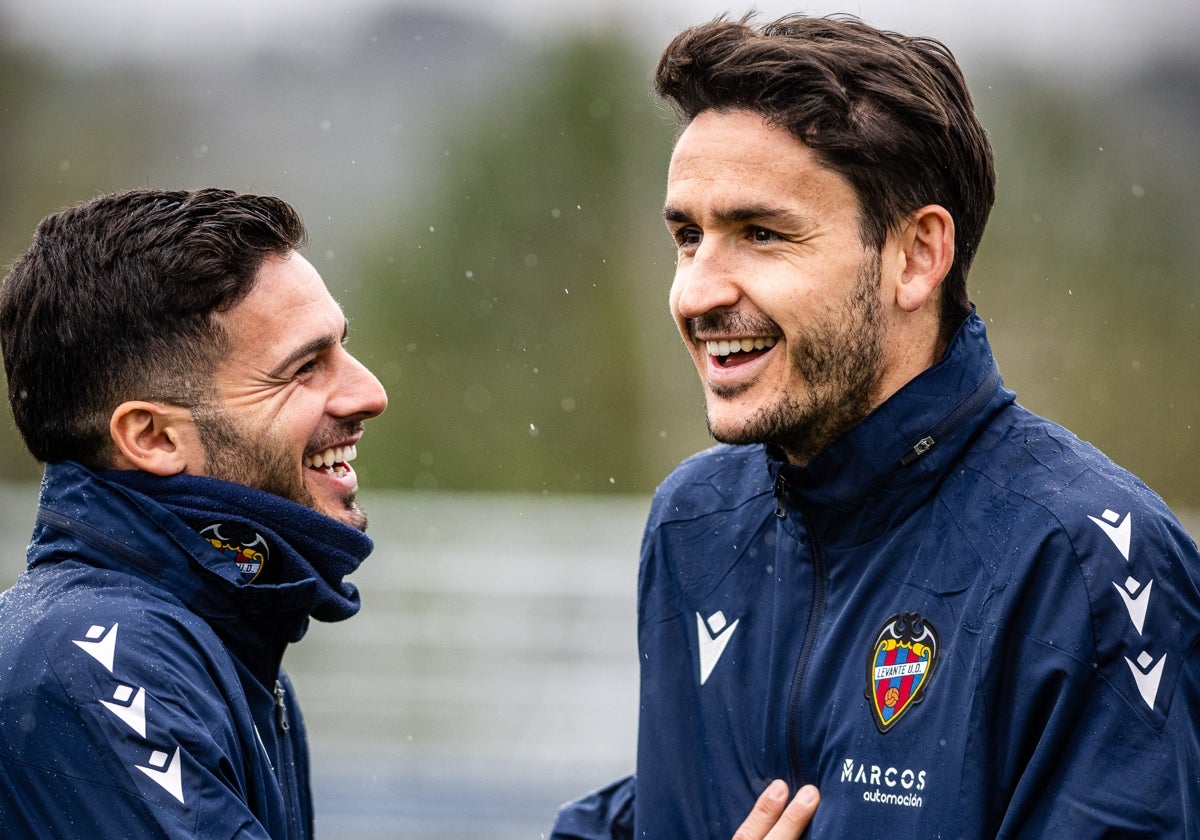 Sergio Lozano y Unai Elgezabal, en un entrenamiento de esta semana.