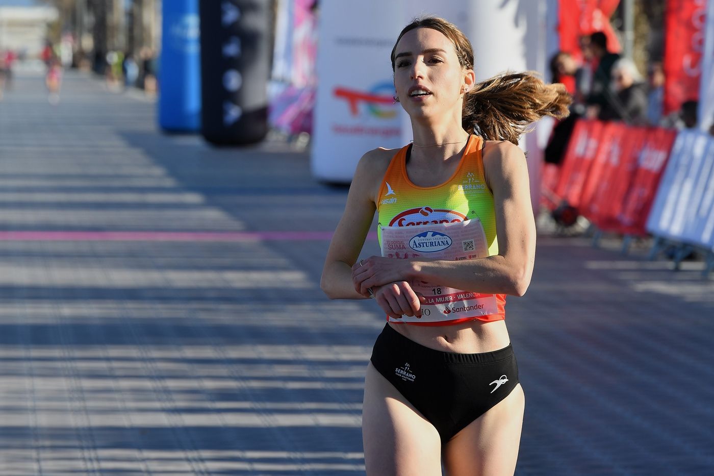 Búscate en la Carrera de la Mujer 2025
