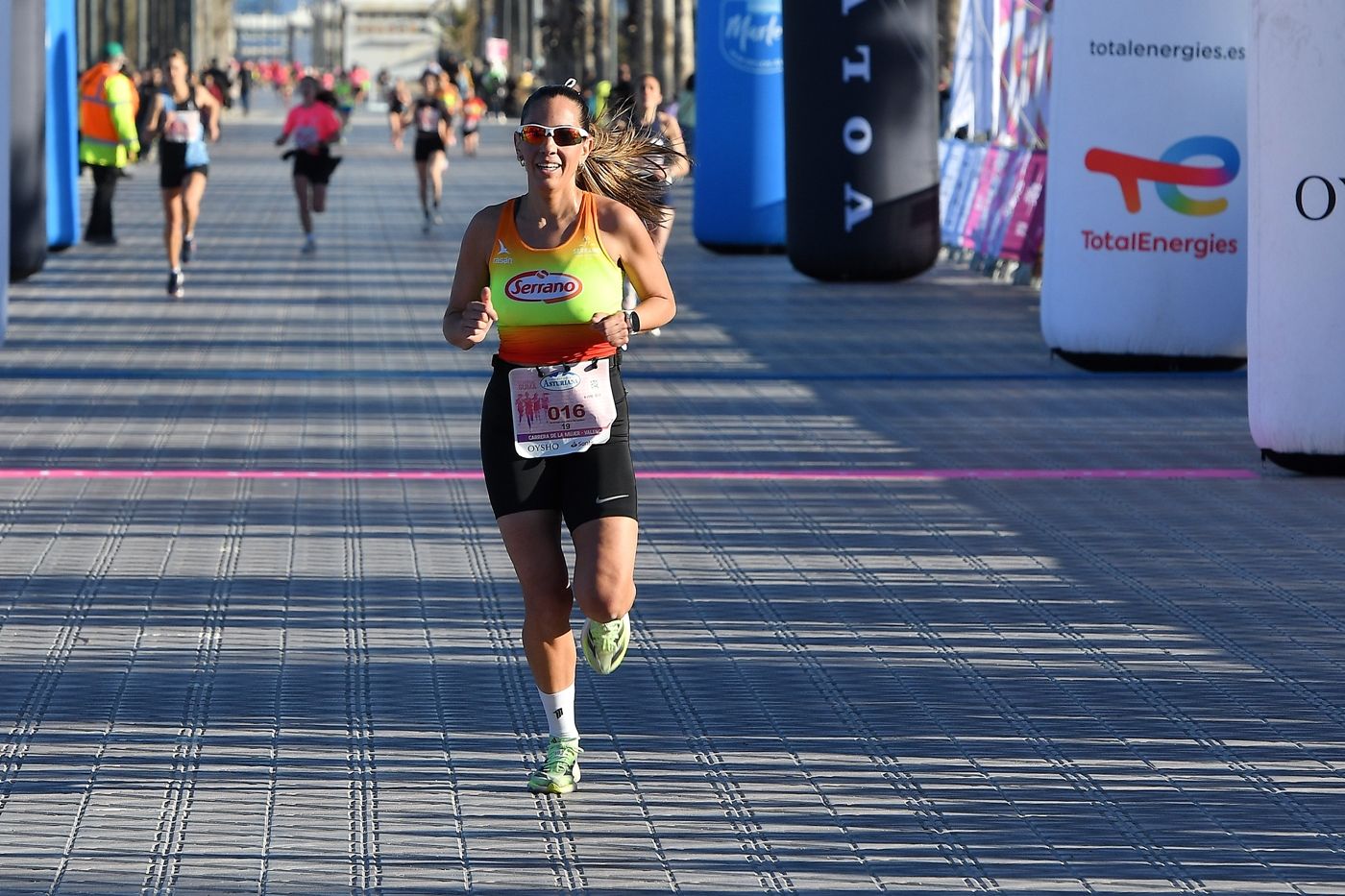 Búscate en la Carrera de la Mujer 2025