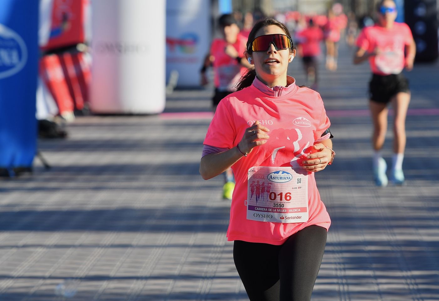 Búscate en la Carrera de la Mujer 2025
