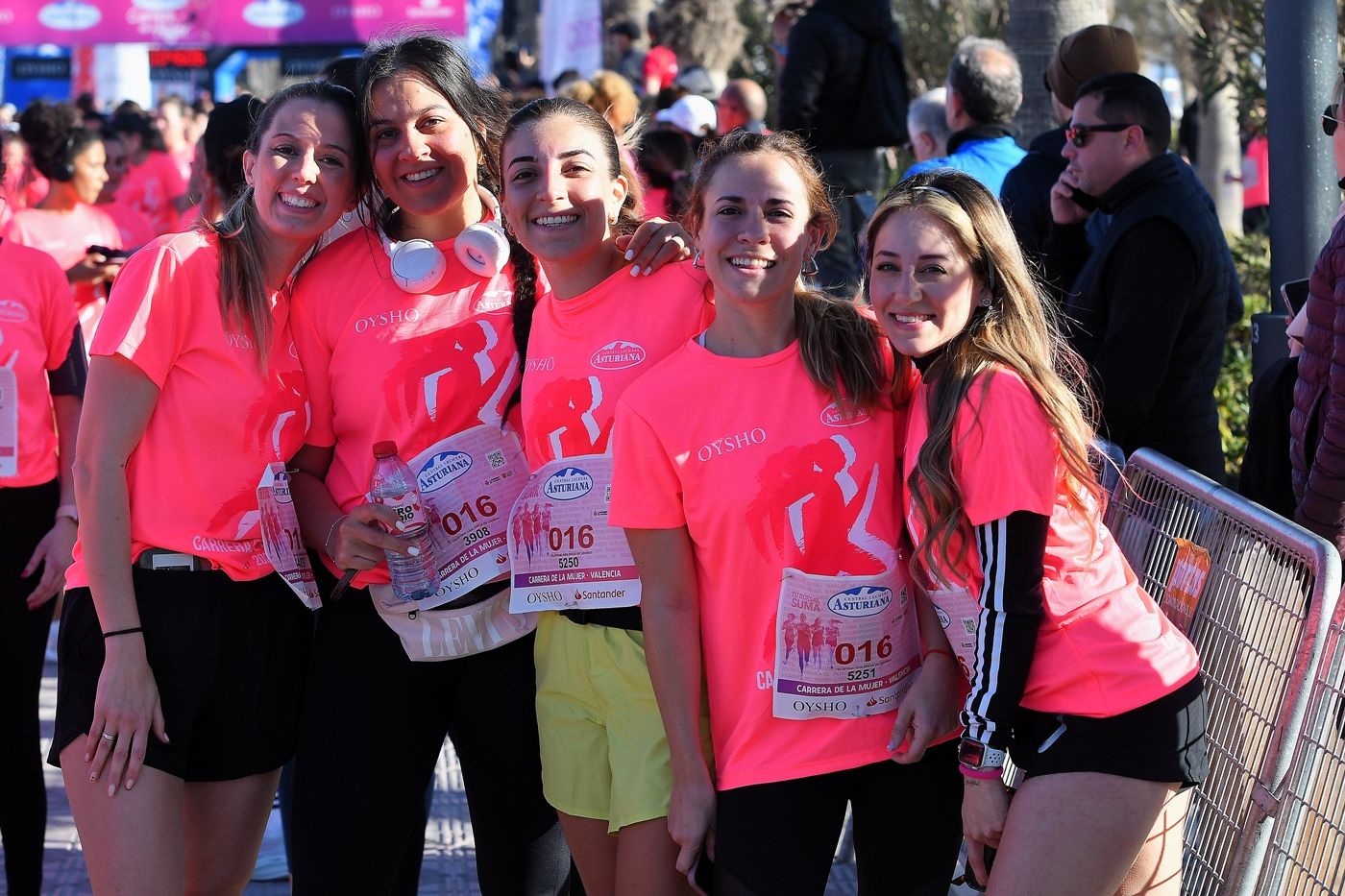 Búscate en la Carrera de la Mujer 2025