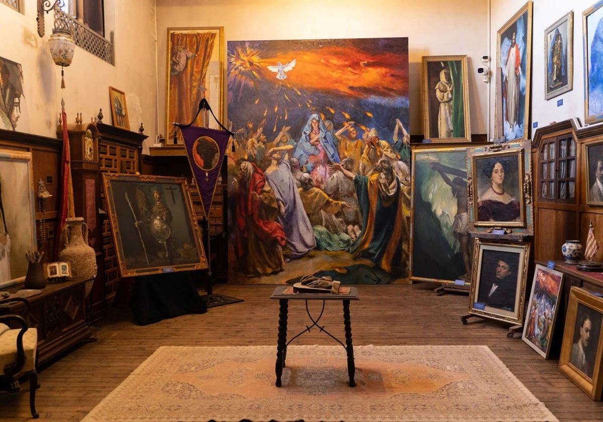 Imagen de una sala de la Casa Museo Segrelles.
