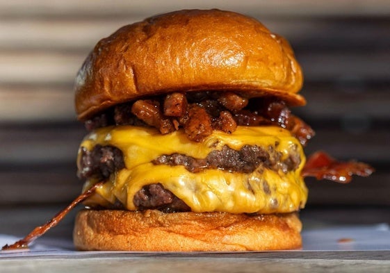 Hamburguesa de Hundred Burgers.