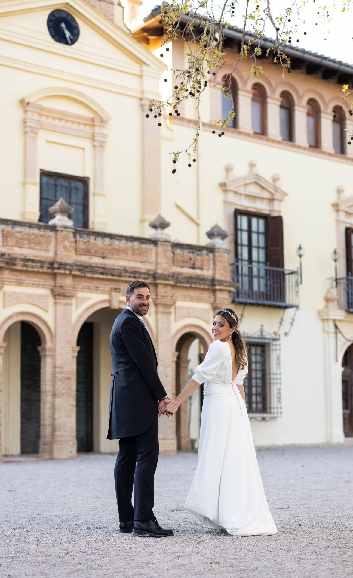 Los novios, en la Vallesa de Mandor.
