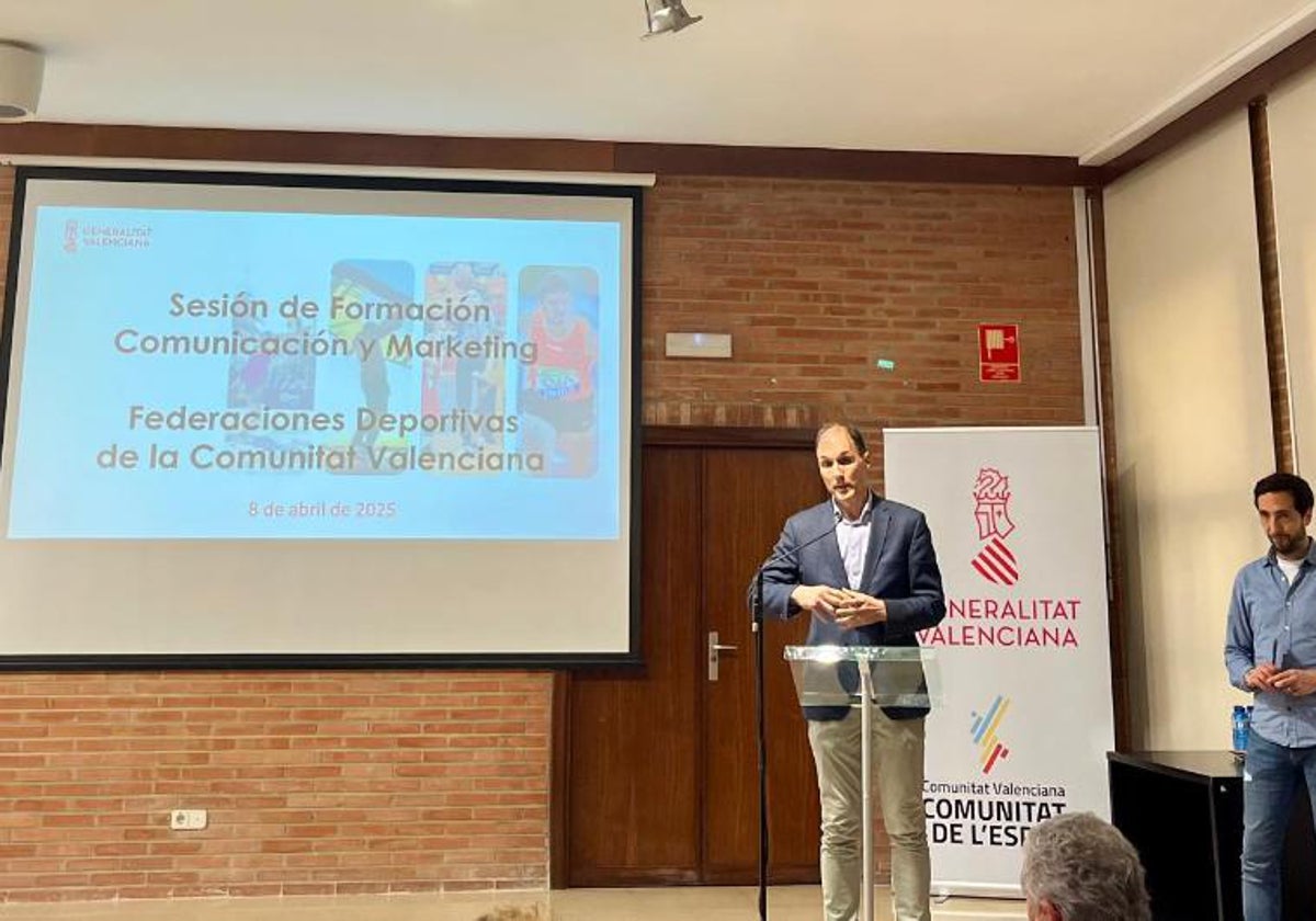 La Generalitat forma a las federaciones deportivas en comunicación y marketing