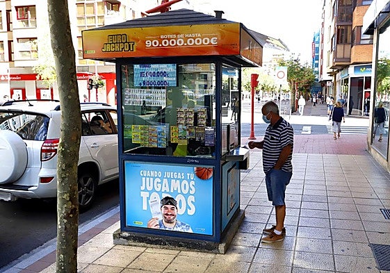 Un quiosco de la ONCE en una imagen de archivo.