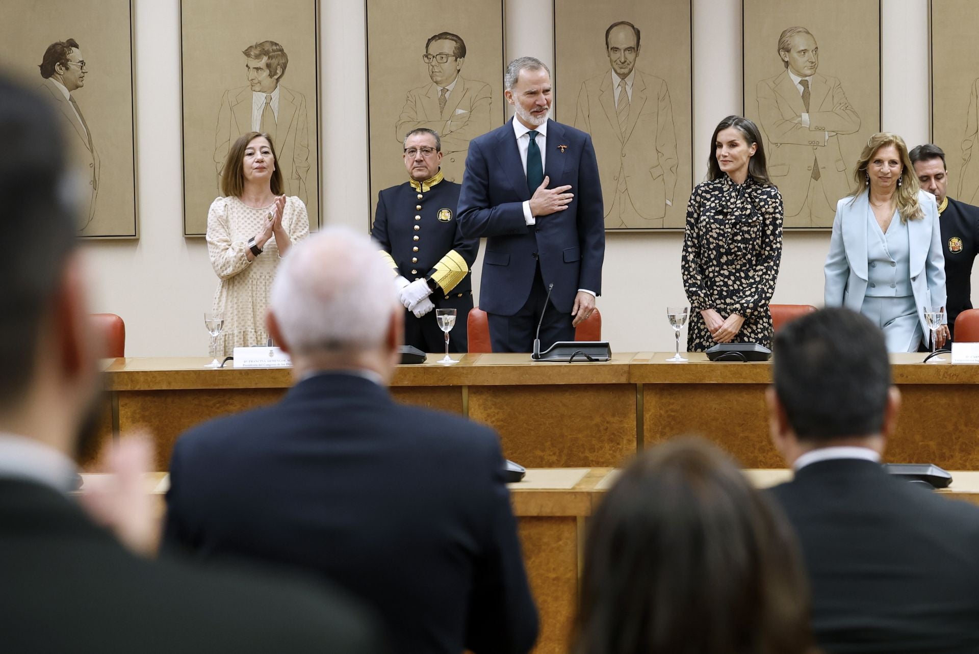 Letizia deslumbra en el Día Internacional del Pueblo Gitano con un look reutilizado