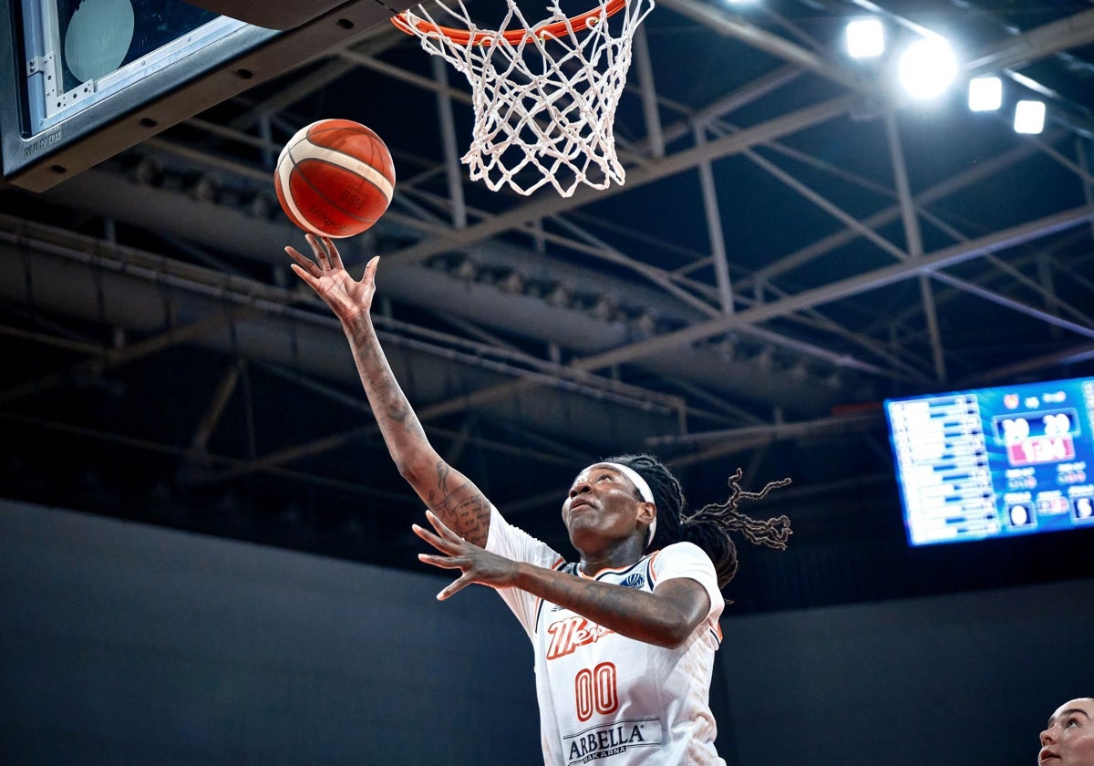 Howard fue la máxima anotadora del Mersin en los cuartos de final ante el Bourges.