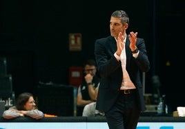 Rubén Burgos, durante un partido esta temporada.