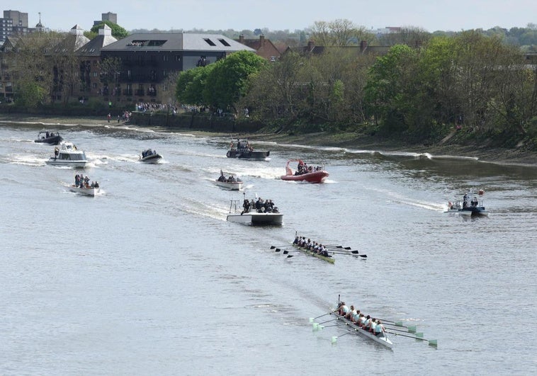 ¿Oxford o Cambridge? Las mejores imágenes de la tradicional regata entre universidades