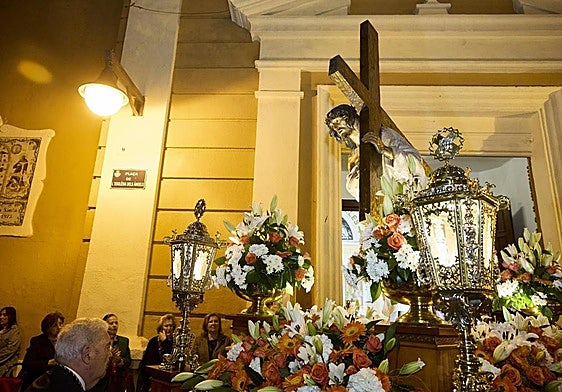 FOTOS | Emotiva procesión de la Semana Santa Marinera con Jesús con la cruz a cuestas y Sant Bult como protagonistas