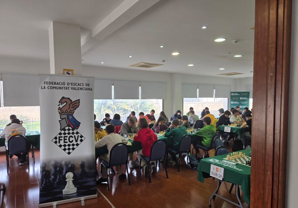 Carcaixent celebra las finales autonómicas de ajedrez