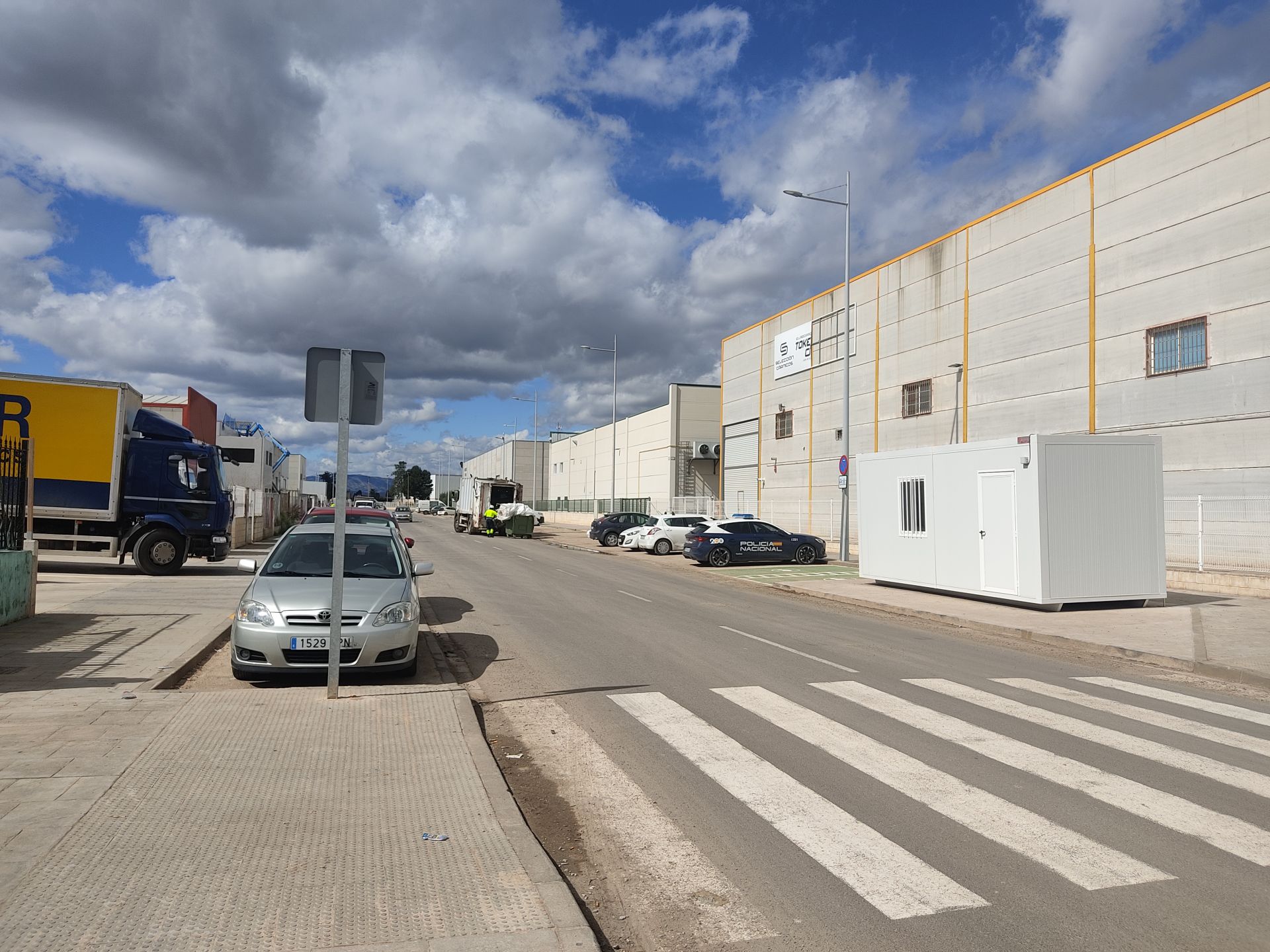 Algemesí recupera al 90% la actividad empresarial en sus polígonos con menos medios