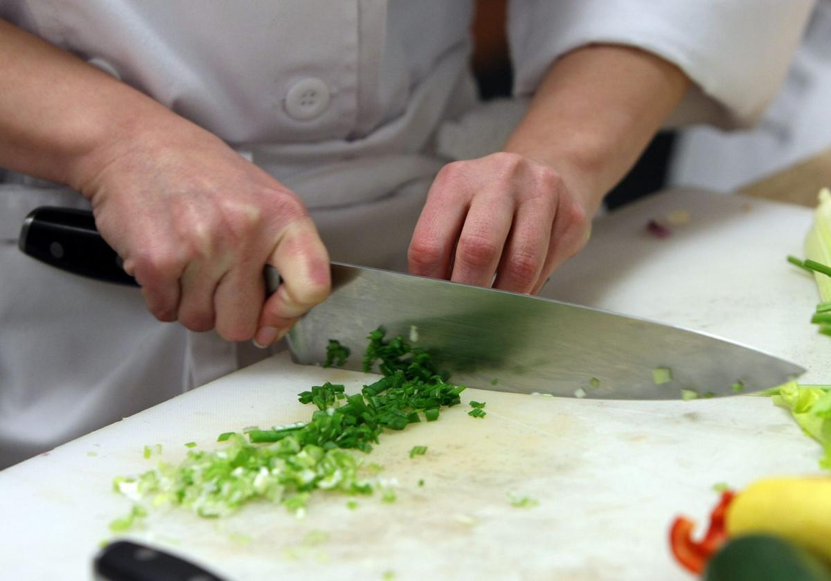 Imagen de archivo de un cocinero.