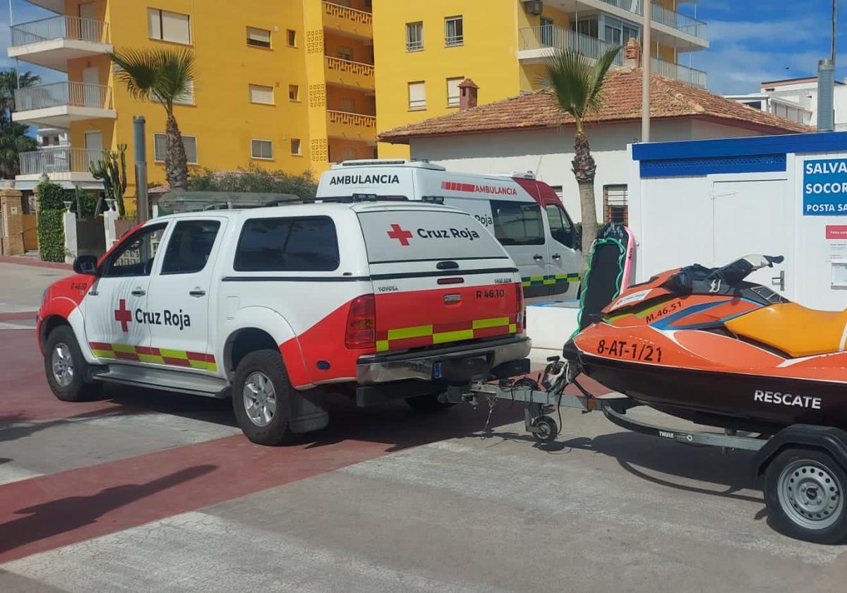 Tavernes pone en marcha el servicio de socorrismo y salvamento en sus playas