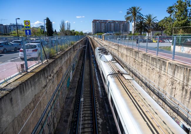 Acceso al túnel de Serrería desde la parte sur.