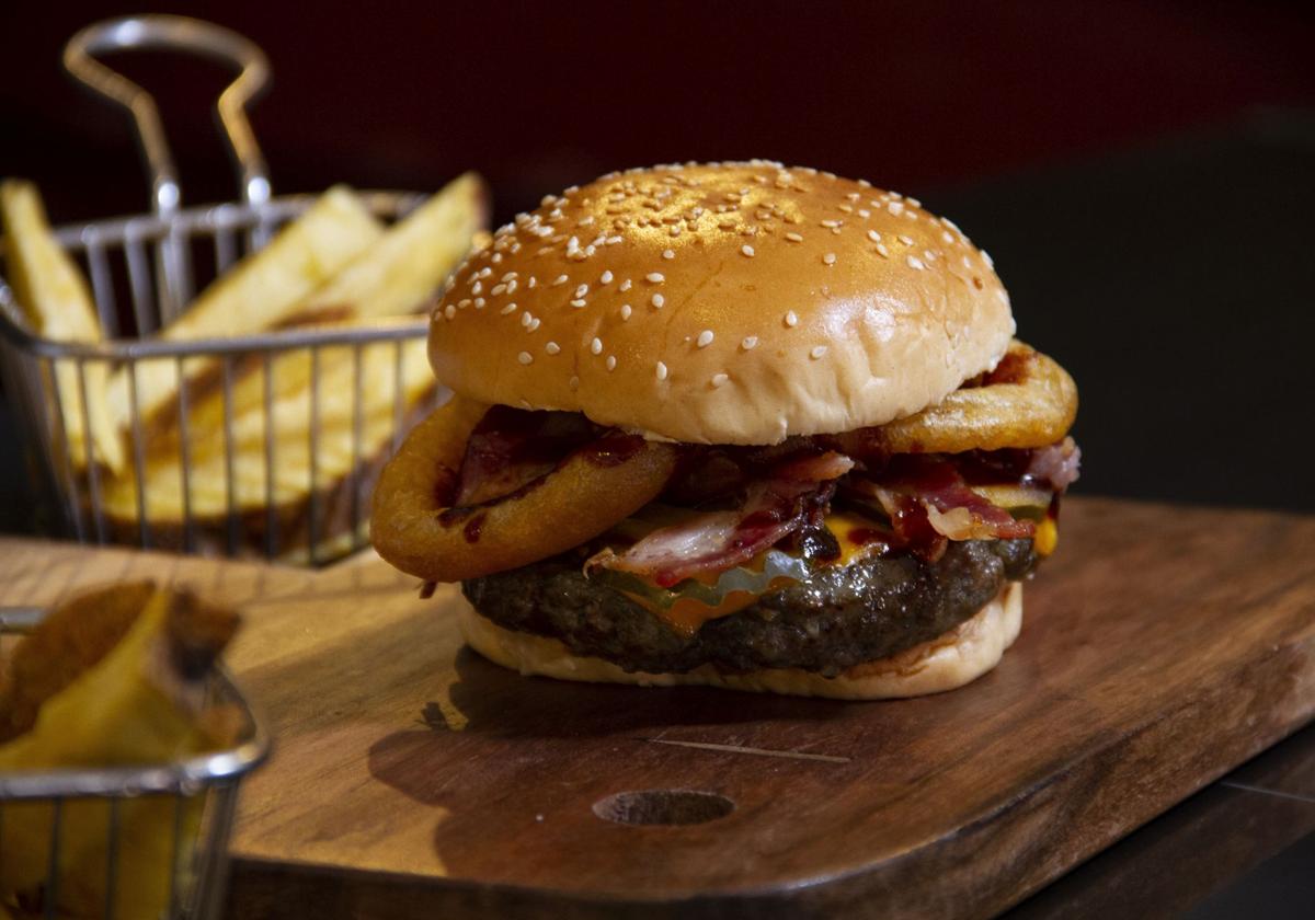 Una hamburguesa, en una imagen de archivo.