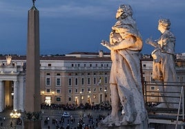 La plaza de San Pedro, este lunes.