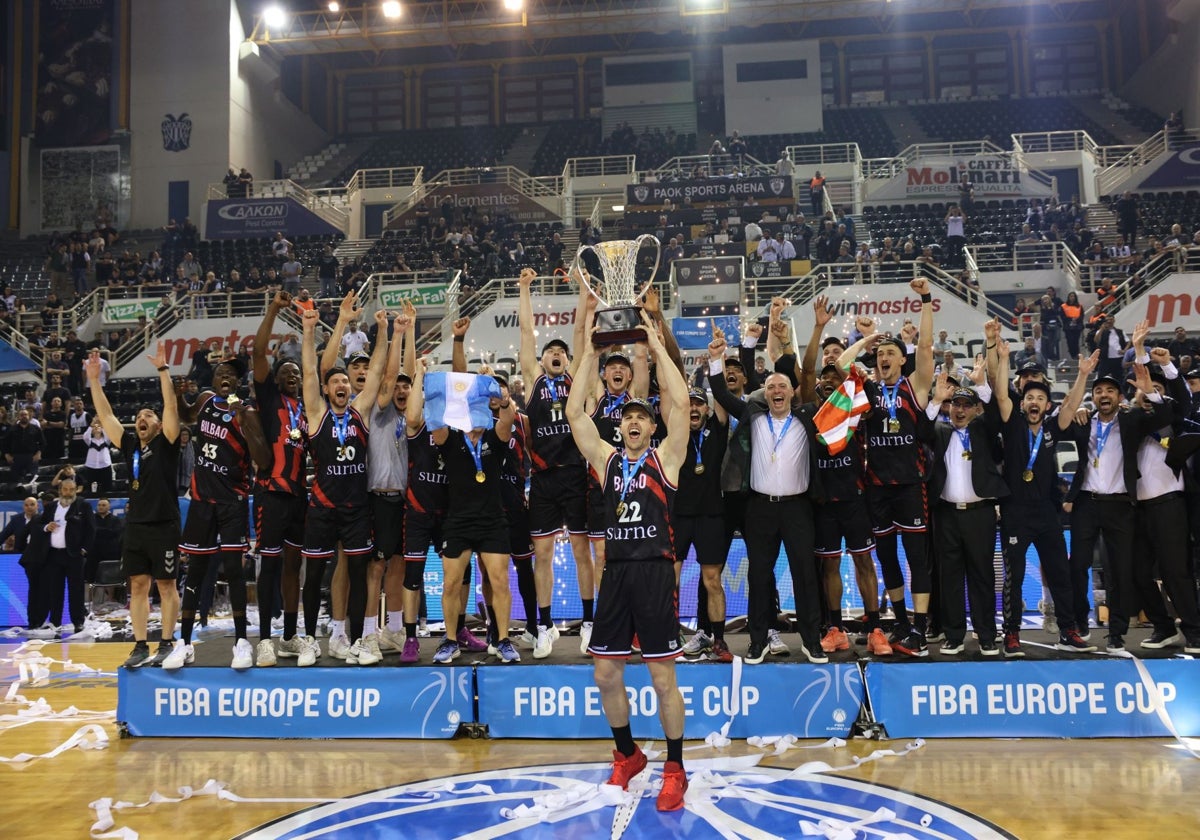 Jaume Ponsarnau hace campeón de Europa al Bilbao Basket