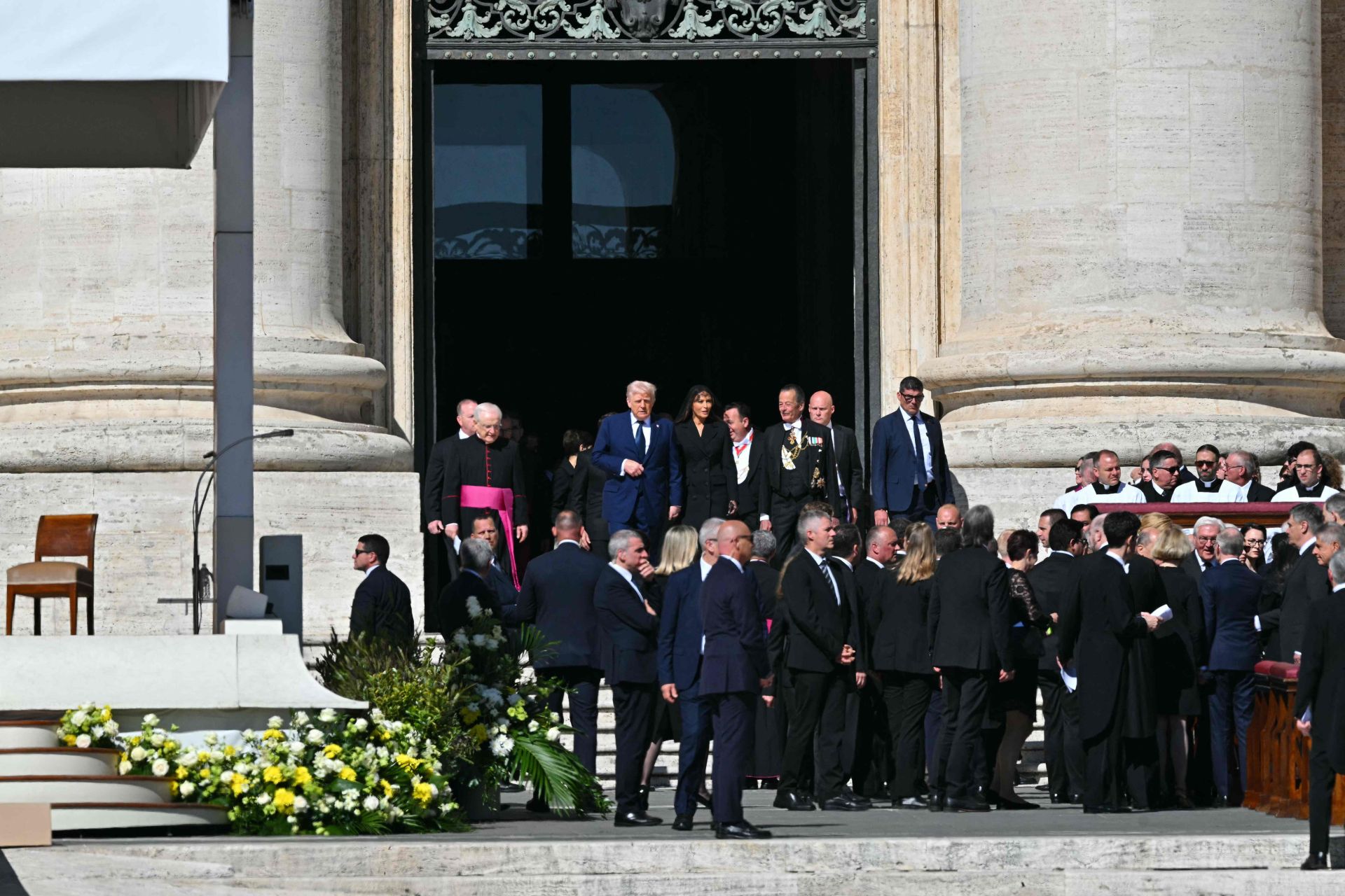 FOTOS | Las imágenes de Donald y Melania Trump en el funeral del papa Francisco