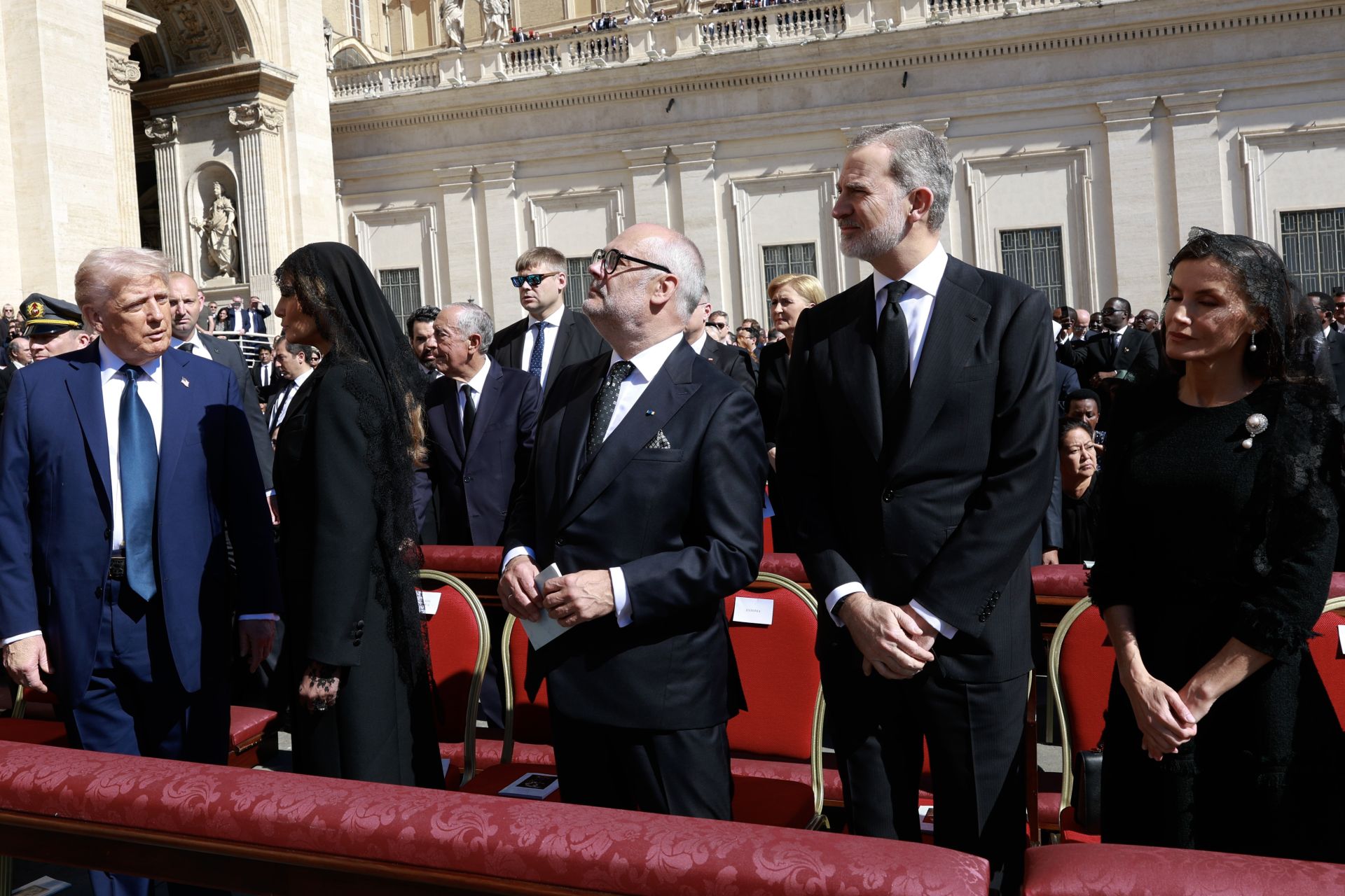 FOTOS | Las imágenes de Donald y Melania Trump en el funeral del papa Francisco