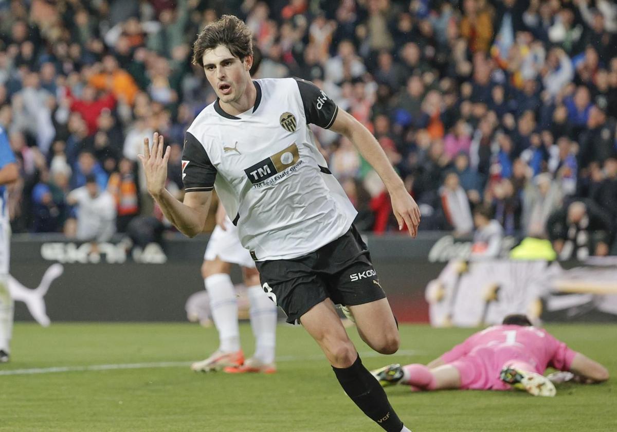 El superordenador da un giro de 180 grados al final de liga: el puesto del Valencia y los equipos que descienden y van a Europa