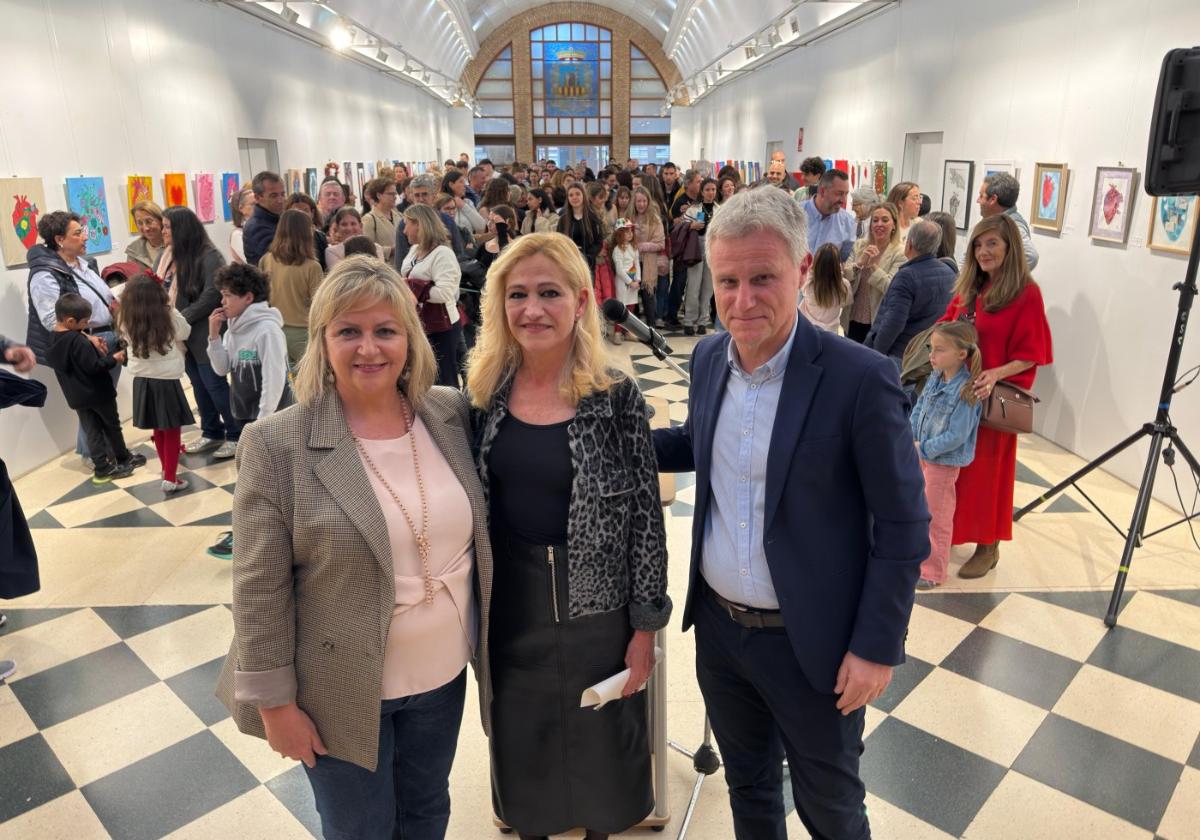 Una exposición une arte y compromiso en apoyo a los afectadas por la riada